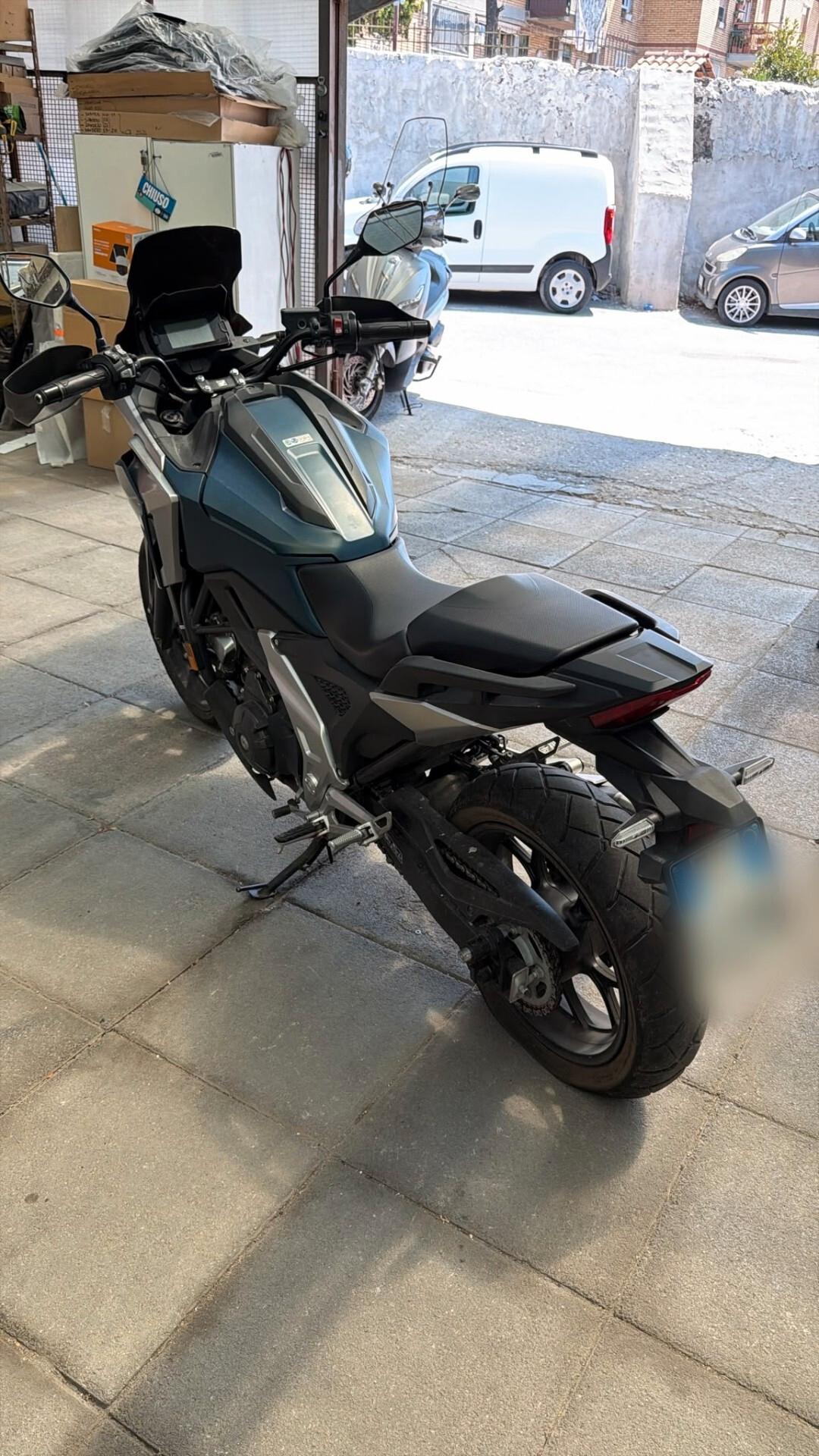 Honda NC 750 DEL 2023 USATO