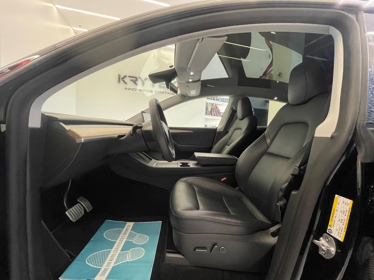 Tesla Model Y AWD Performance