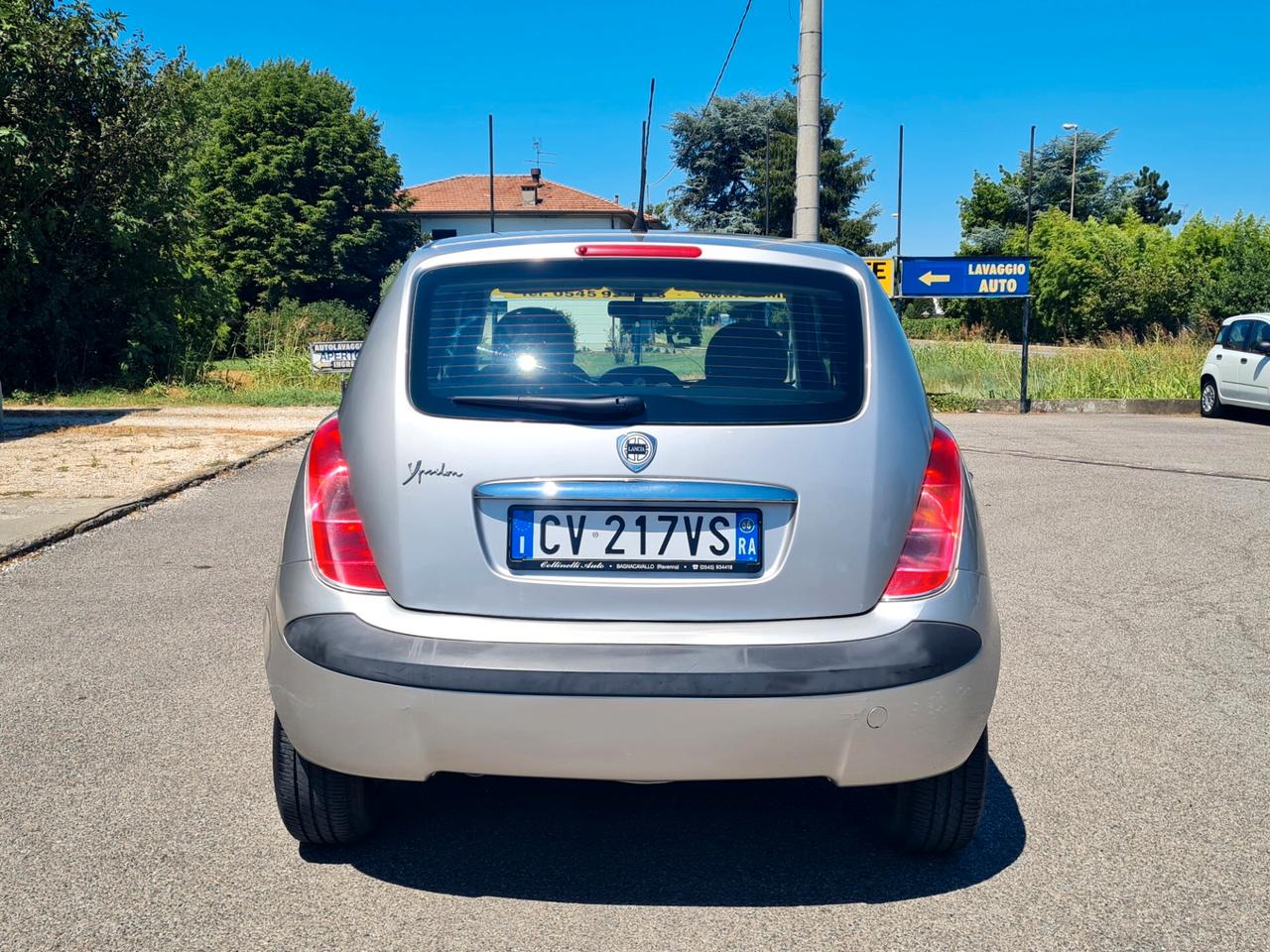 Lancia Ypsilon 1.2 Argento