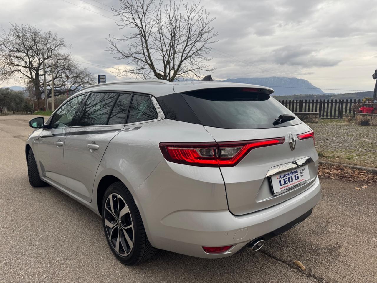 Renault Megane Mégane Sporter Blue dCi 115 CV EDC Intens