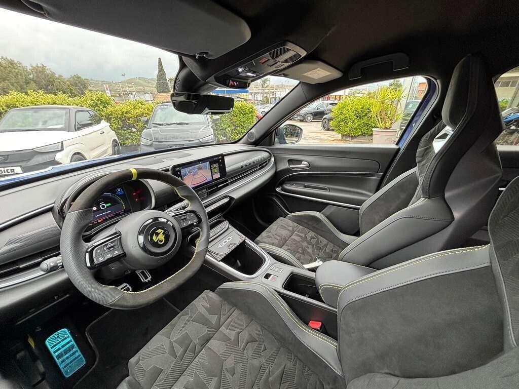 Fiat 600 ABARTH KM 0 IVA ESPOSTA Tua a solo 399 Euro al mese