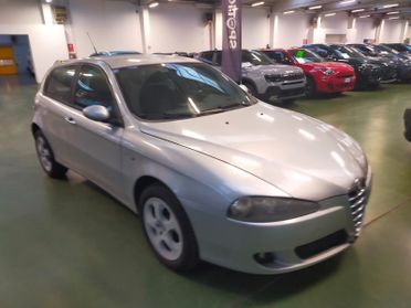 Alfa Romeo 147 1.9 JTD - 2006