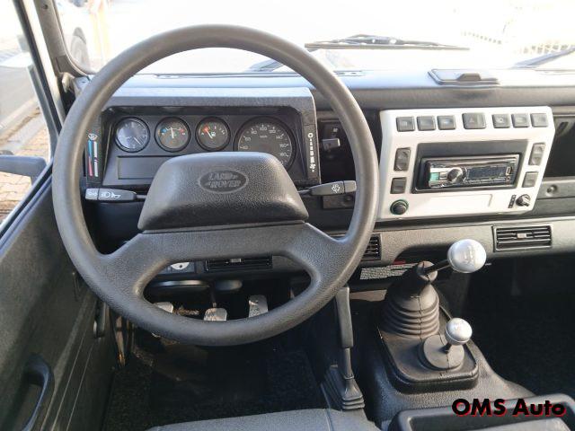 LAND ROVER Defender 90 2.5 Td5 Station Wagon S - N1 Neopatentati
