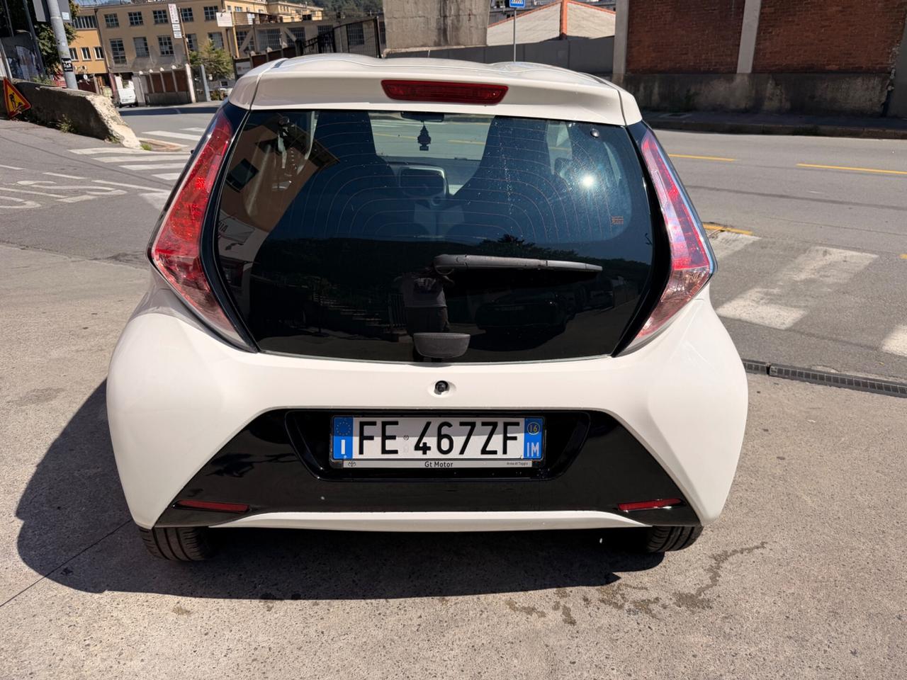 TOYOTA AYGO 1.0 X PLAY NEOPATENTATI