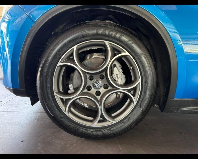 Alfa Romeo Stelvio 2.2 Turbodiesel 160 CV AT8 RWD Sprint