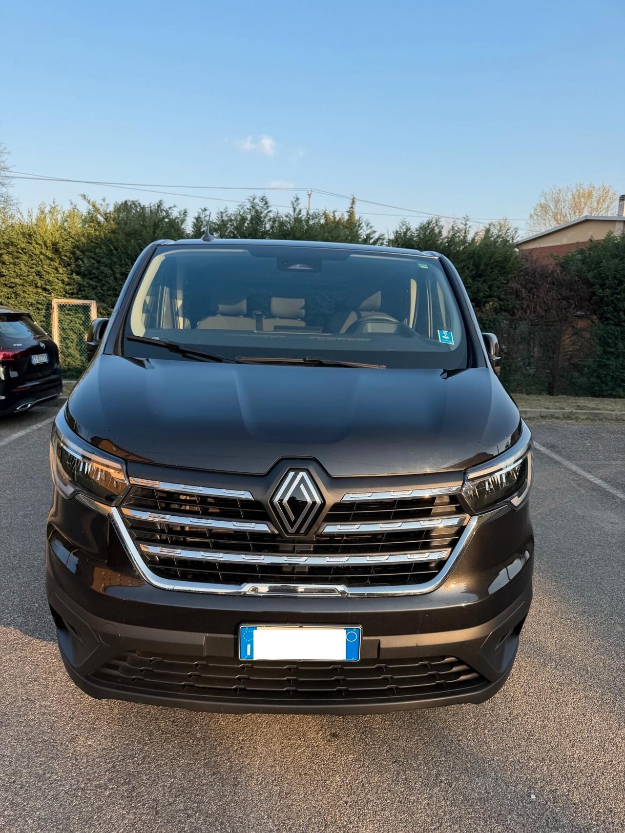 Renault Trafic 2.0 dCi - 9 POSTI - 12 MESI DI GARANZIA