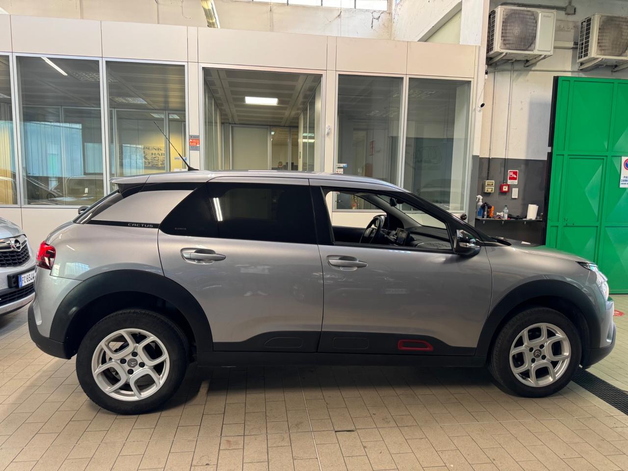 Citroen C4 Cactus 110cv Shine automatica