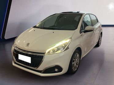 Peugeot 208 I 2015 1.2 puretech Active s&s 82cv 5p neopatentati