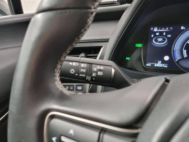 LEXUS UX 250h UX Hybrid Business