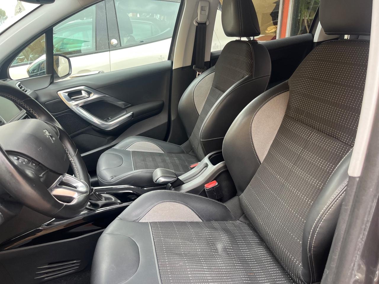 Peugeot 2008 1.6 BlueHDi 120Cv Allure