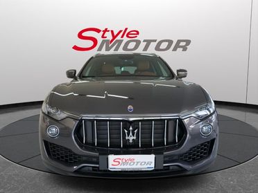MASERATI Levante V6 Diesel AWD Pari al Nuovo