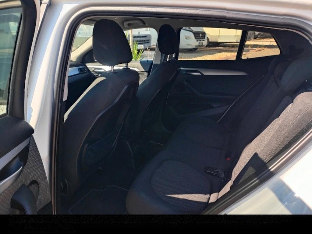 BMW X2 18D 150CV STEPTRONIC X-DRIVE BUSINESS X ( FARI LED - CRUISE - NAVI - PARK ASSISTANT - CERCHI 18 )