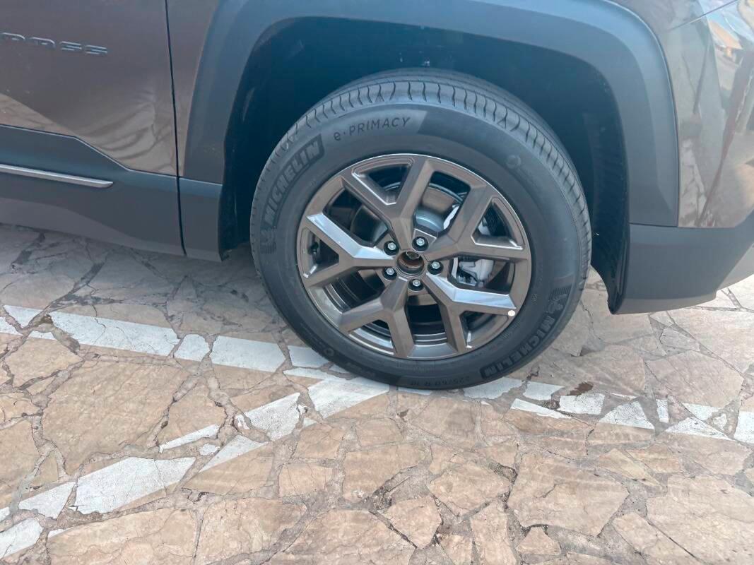 Jeep Compass 1.2 turbo e-hybrid mhev Altitude fwd 145cv edct6