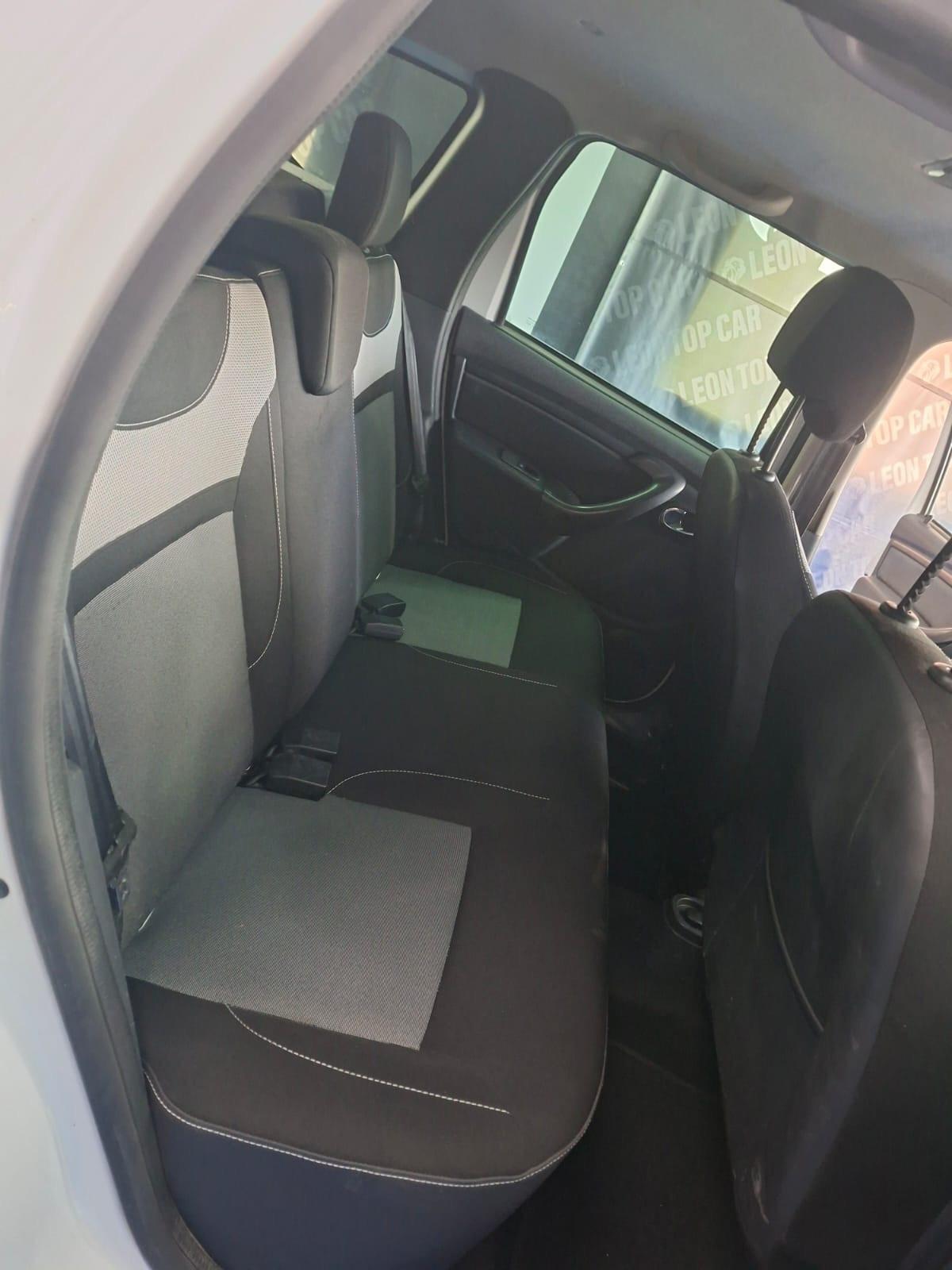 Dacia Duster 1.5 dCi 110CV S&S 4x4 Serie Speciale Lauréate Family