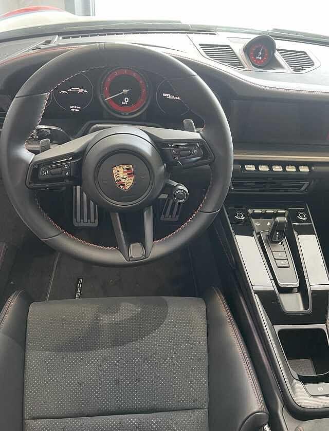 Porsche 911 Dakar