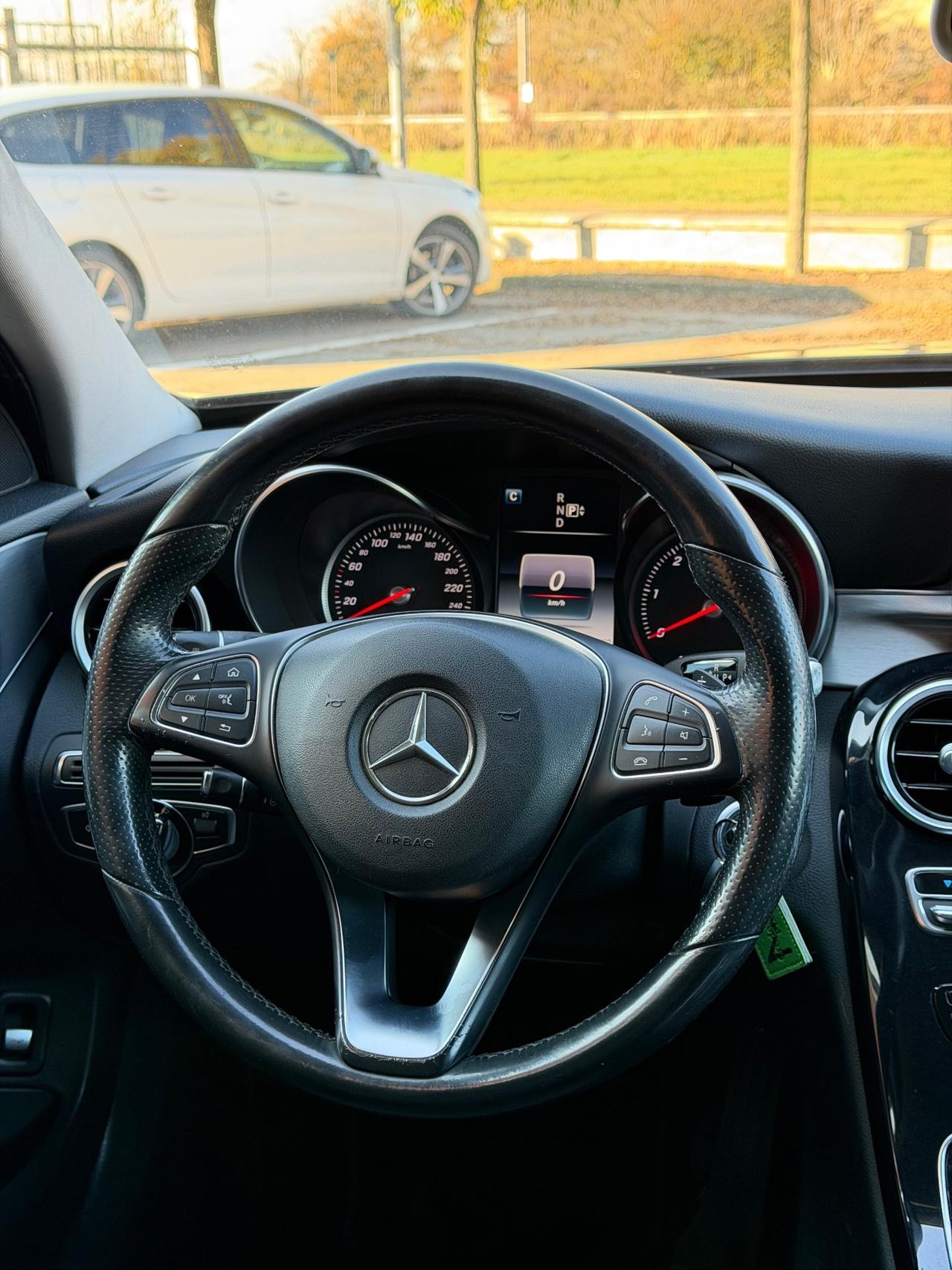 Mercedes-benz C 200 d Premium amg