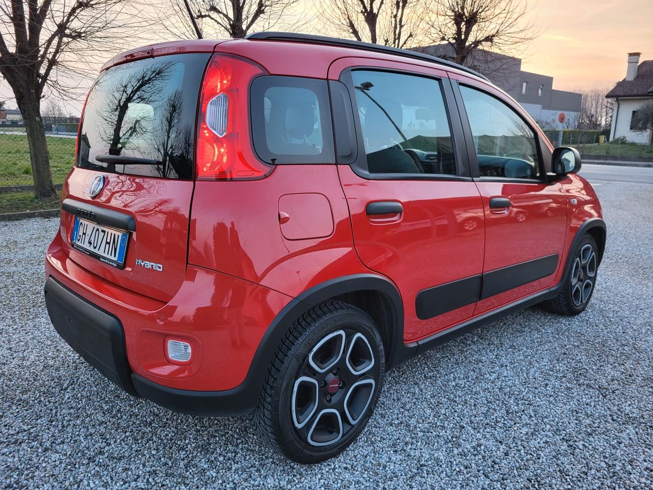 Fiat Panda 1.0 FireFly S&S Hybrid City Cross UNICAPROPRIETARIA