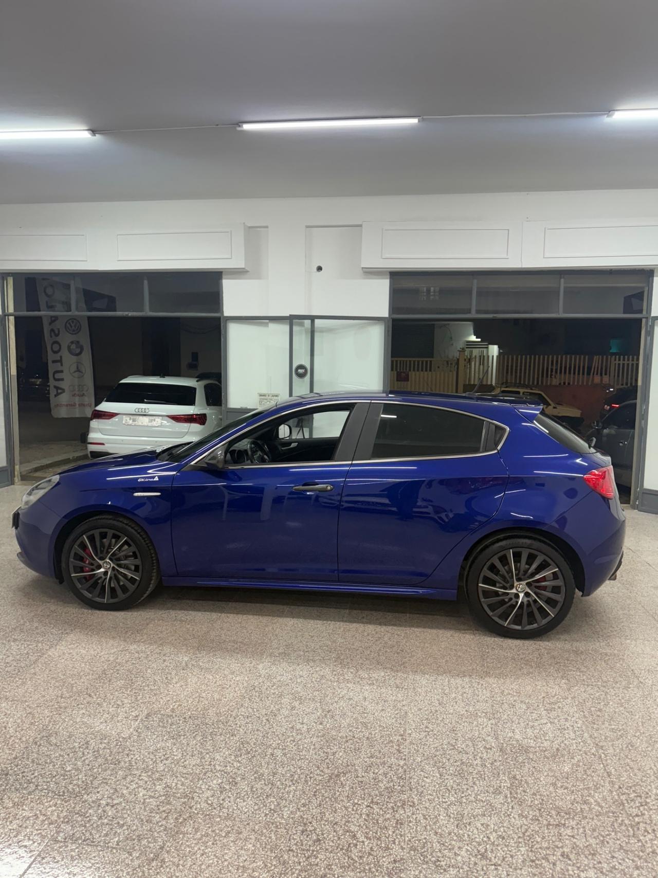 Alfa Romeo Giulietta 1.6 JTDm-2 105 CV Exclusive