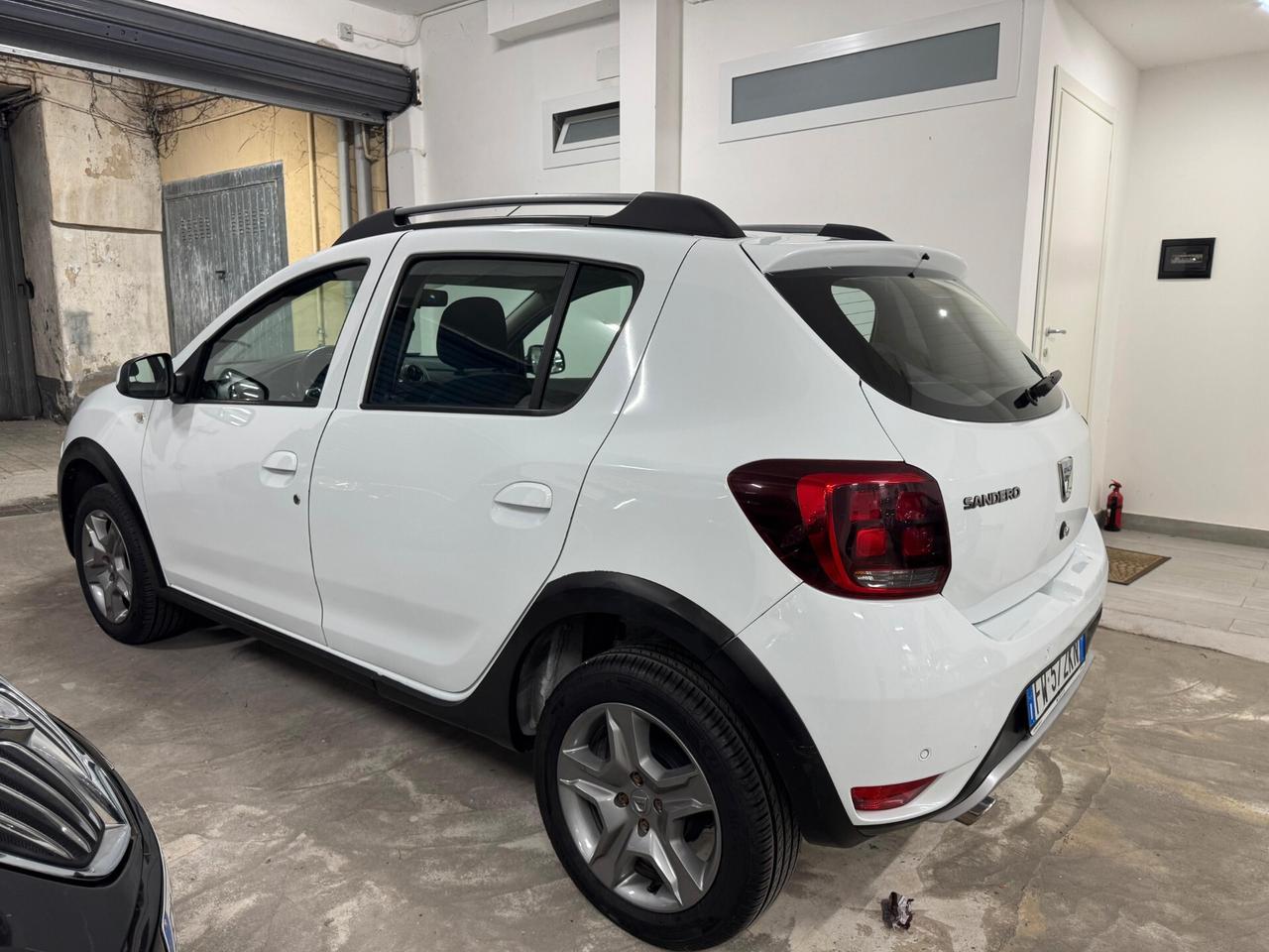 Dacia Sandero Stepway 1.5 Blue dCi 95 CV Comfort