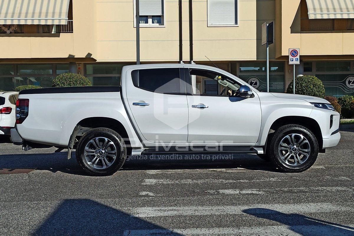 MITSUBISHI L200 2.3 D Double Cab 4x4 Super Select Diamond aut.