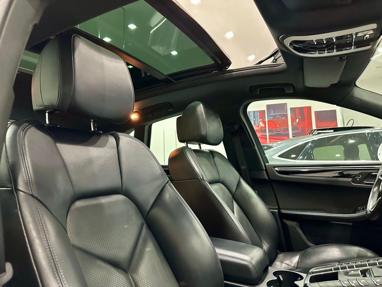 Porsche Macan diesel 3.0 diesel *Tetto apribile*