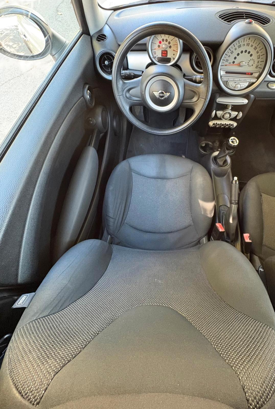 Mini 1.4 16V One (55kW)