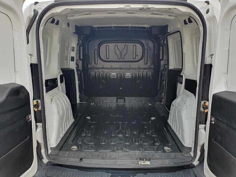 FIAT NEW Doblo 1.3 MultiJet 95CV Porta Laterale SX