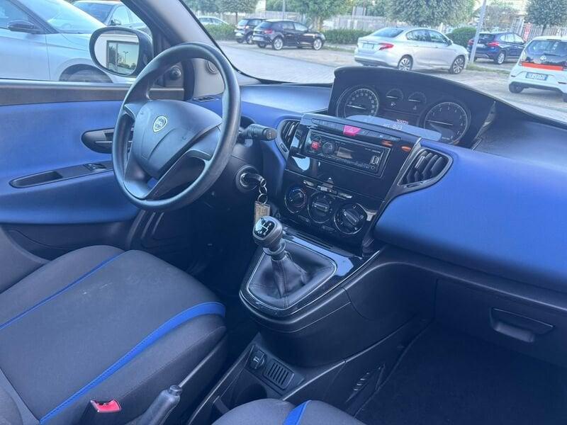 Lancia Ypsilon Ypsilon 1.2 Silver 69cv