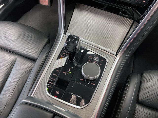BMW 840 D COUPE XDRIVE CARBON CORE M-SPORT AUTO