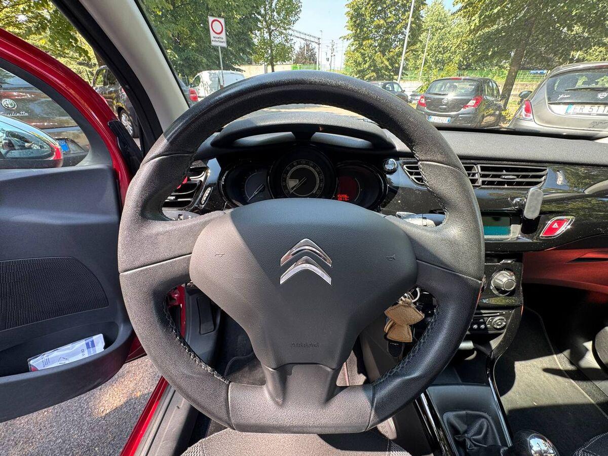 Citroen C3 1.2 vti Vanity Fair 10 82cv