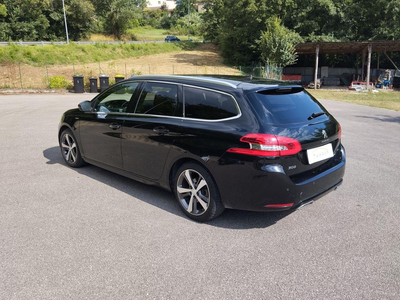 Peugeot 308 GT Line 1.5 Blue HDI 130