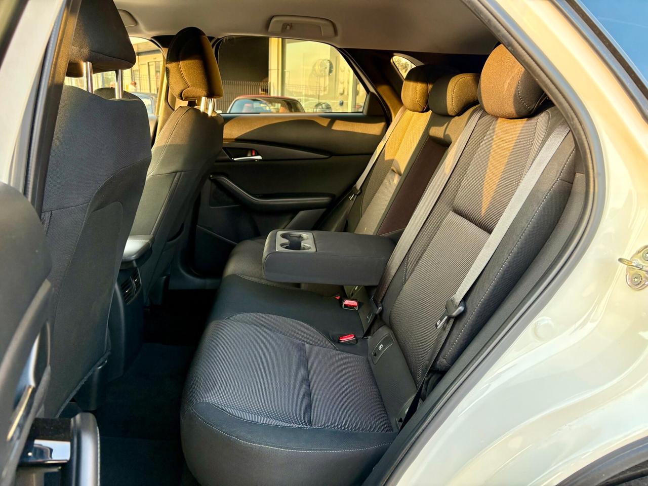 Mazda CX-30 2.0L Skyactiv-G M Hybrid 2WD Executive