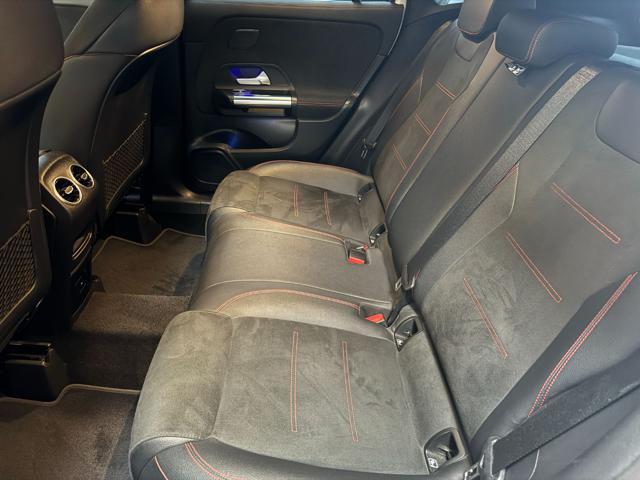 MERCEDES-BENZ GLA 200 Automatic 4Matic Premium