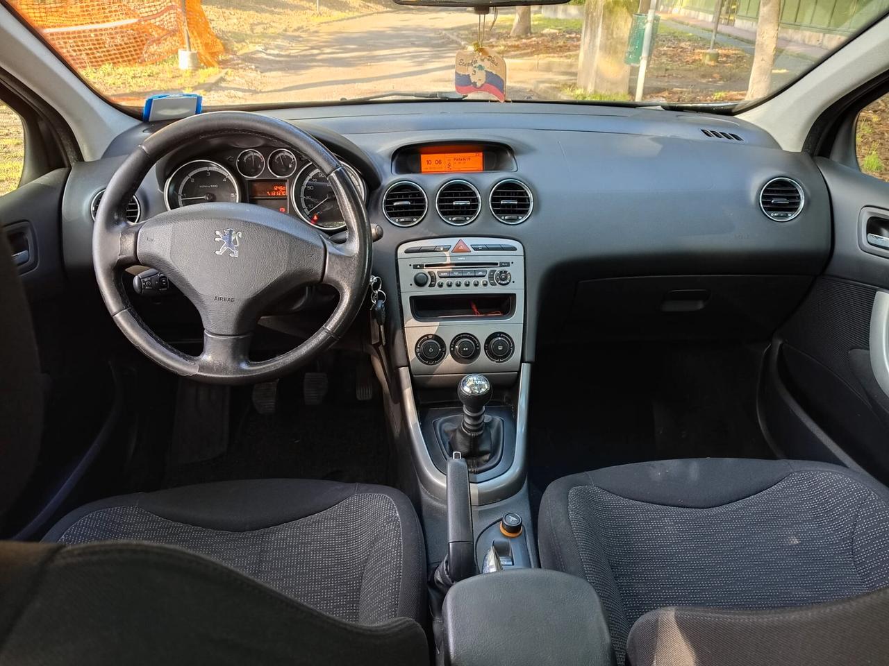 Peugeot 308 1.6 HDi 110CV SW Ciel Premium