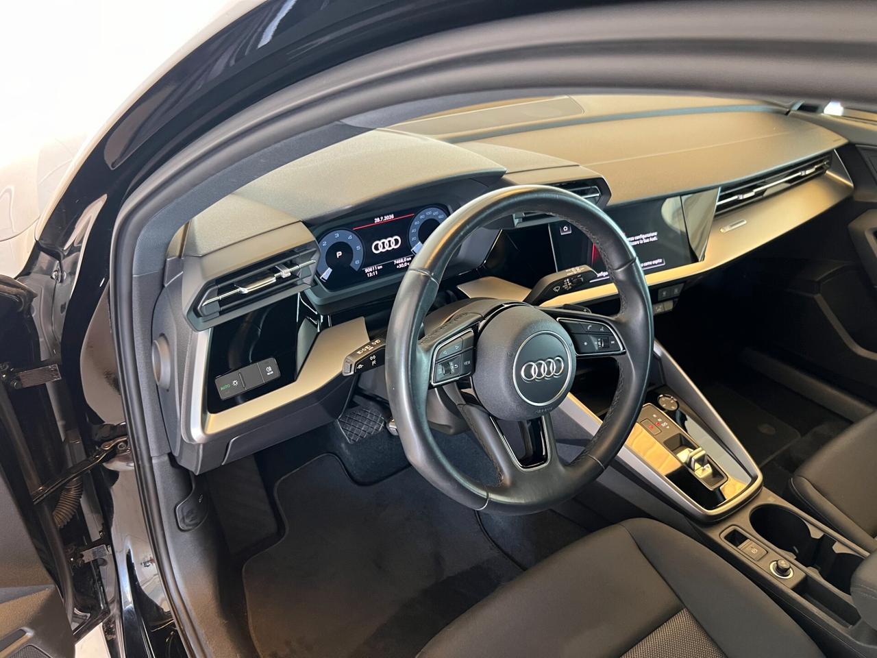 Audi A3 SPB 30 TDI 150cv automatica Business Advanced anno 2023 km 92.600