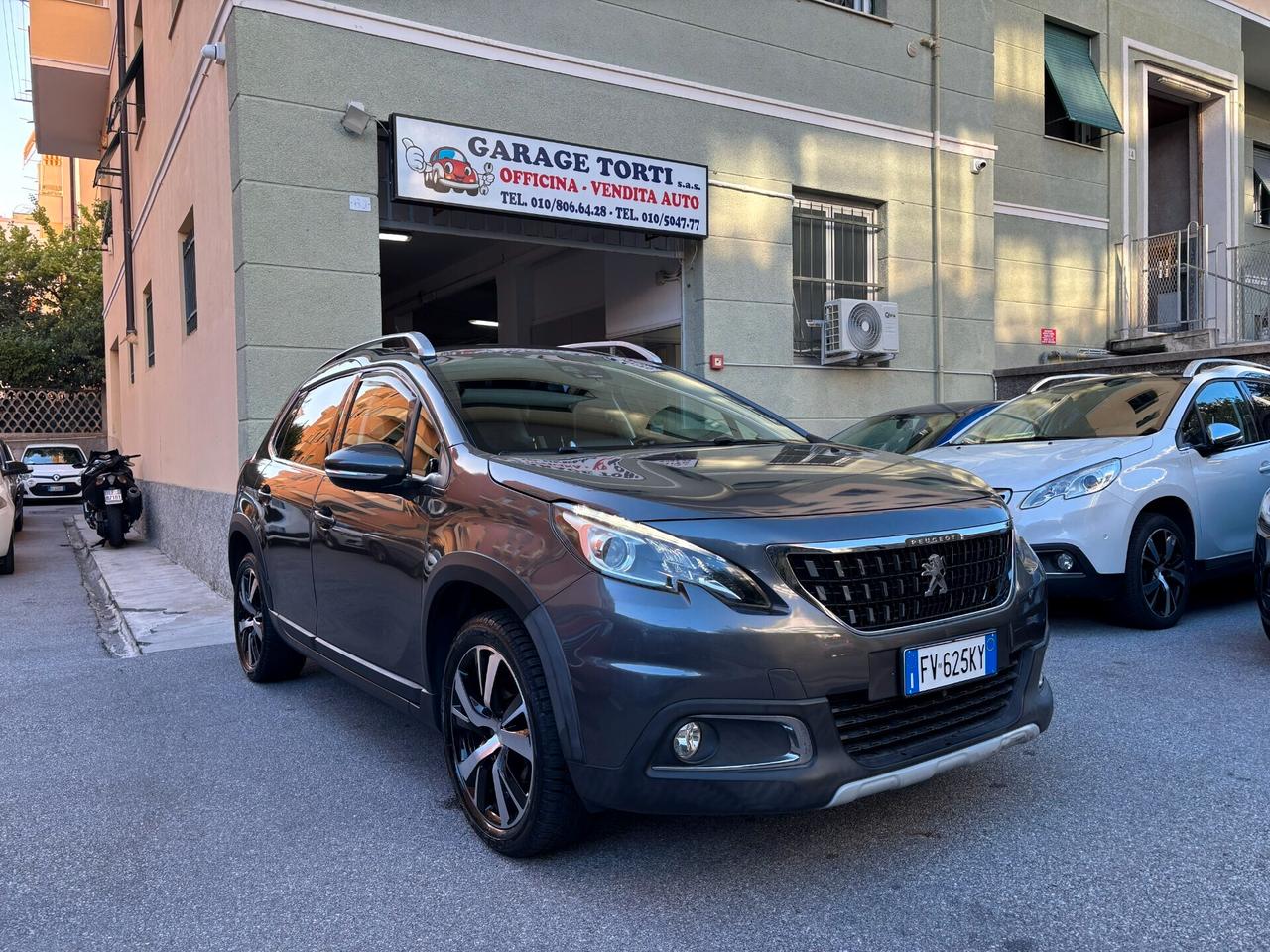 Peugeot 2008 PureTech Turbo 110 EAT6 S&S Black Matt PREZZO REALE