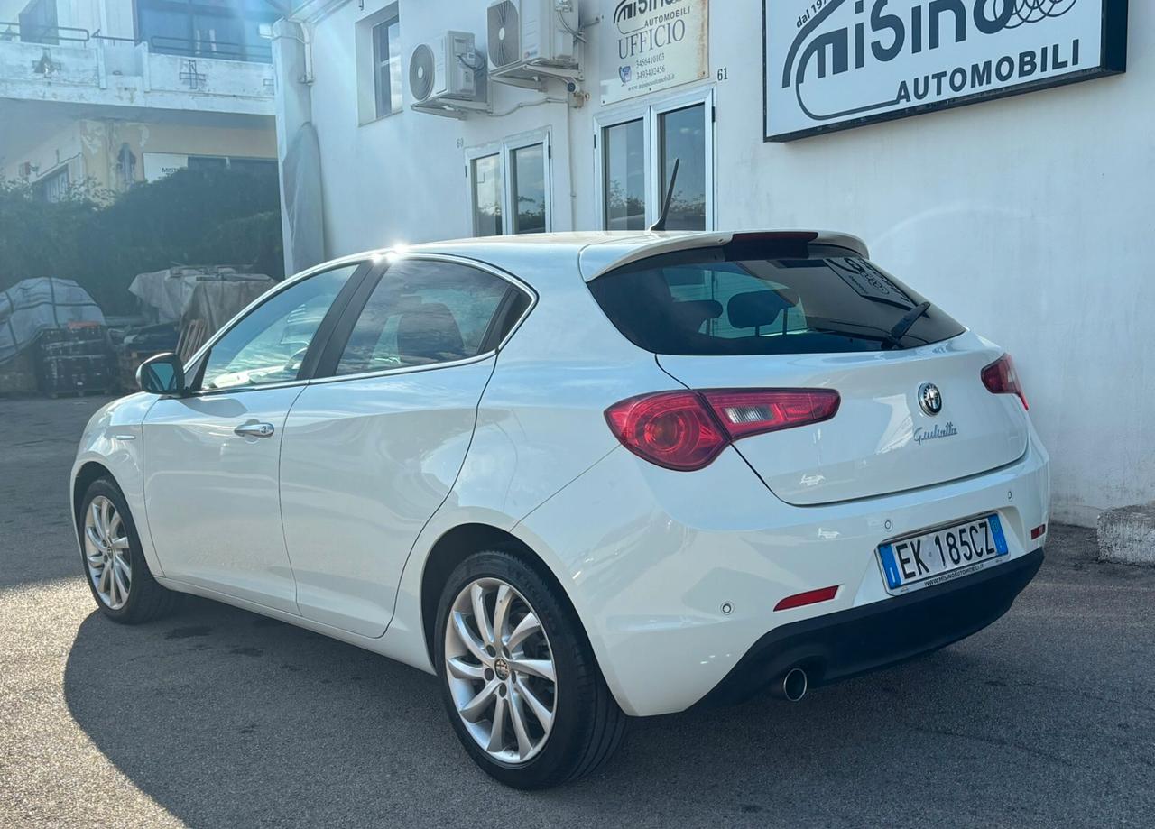 Alfa Romeo Giulietta 1.6 JTDm-2 105 CV Distinctive
