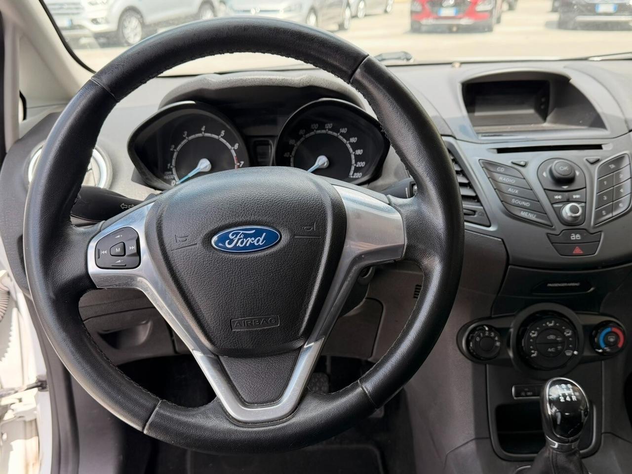 Ford Fiesta 1.0 80CV 5 porte Titanium