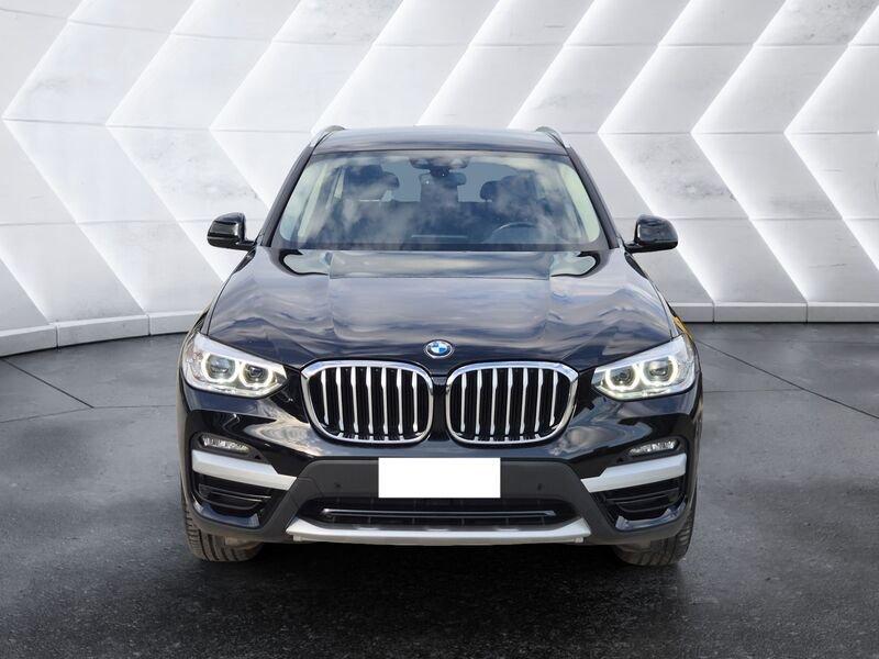 BMW X3 xdrive20d mhev 48V xLine auto