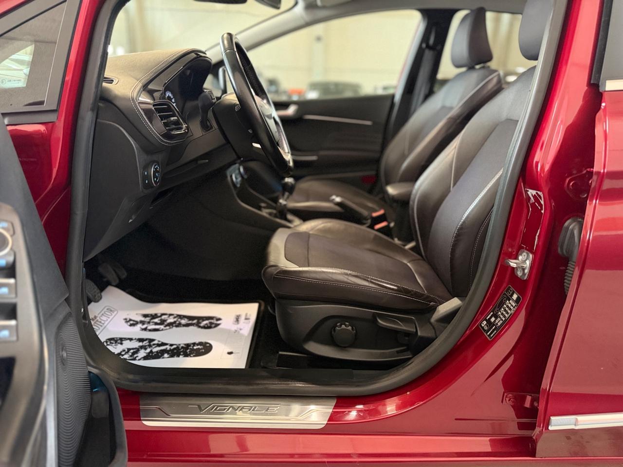Ford Fiesta 1.0 Ecoboost 100 CV 5 porte Vignale NEOPATENTATI
