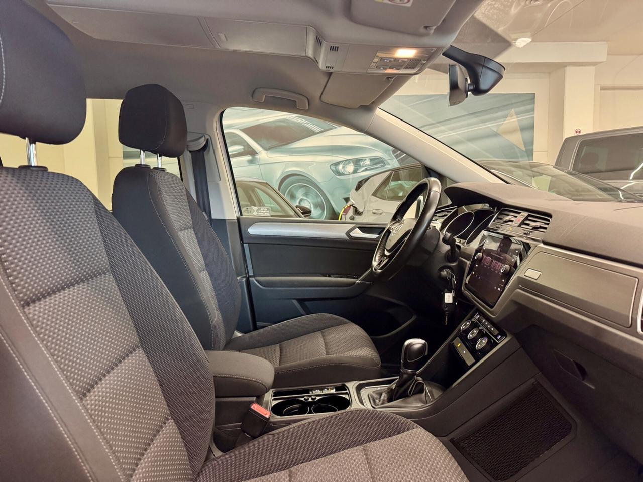 Volkswagen Touran 7 POSTI DSG Highline BlueMotion Tech.