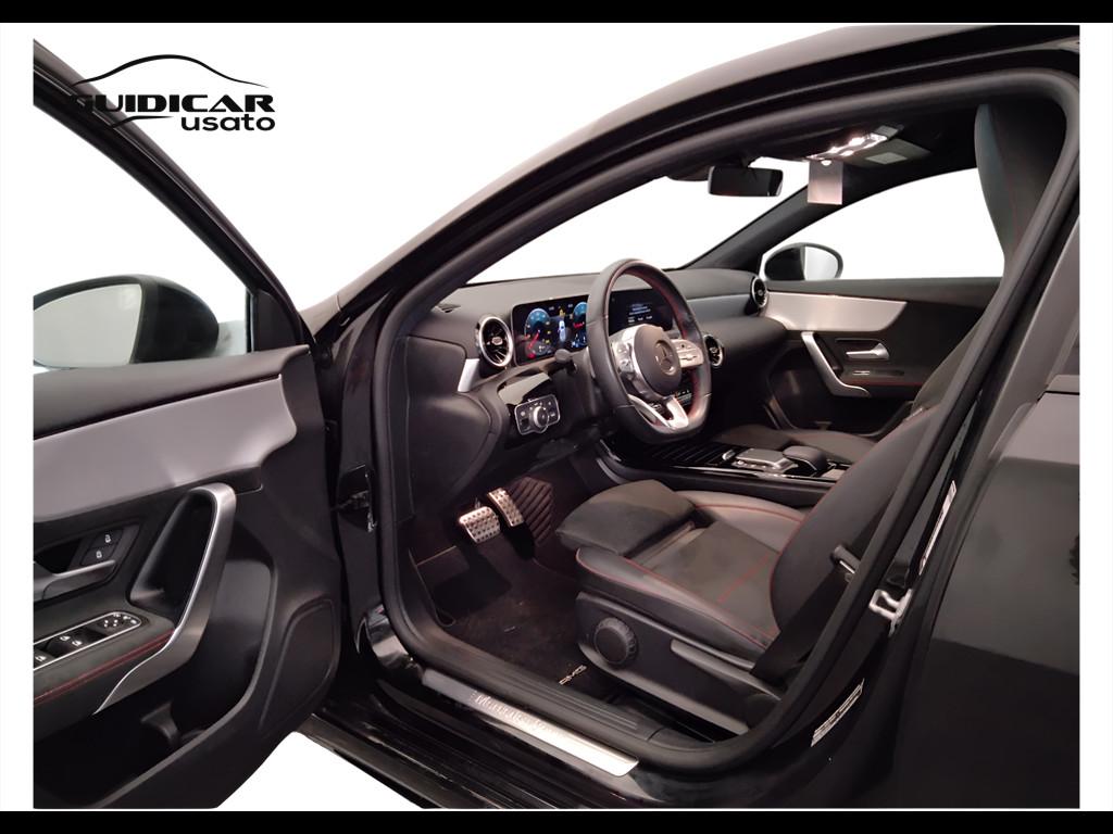 Mercedes-Benz Classe A - W177 2018 - A 180 d Premium auto