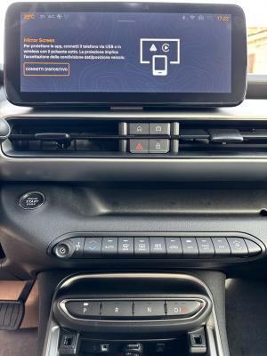 Jeep Avenger 1.2 turbo e-hybrid mhev Summit fwd 110cv edct6
