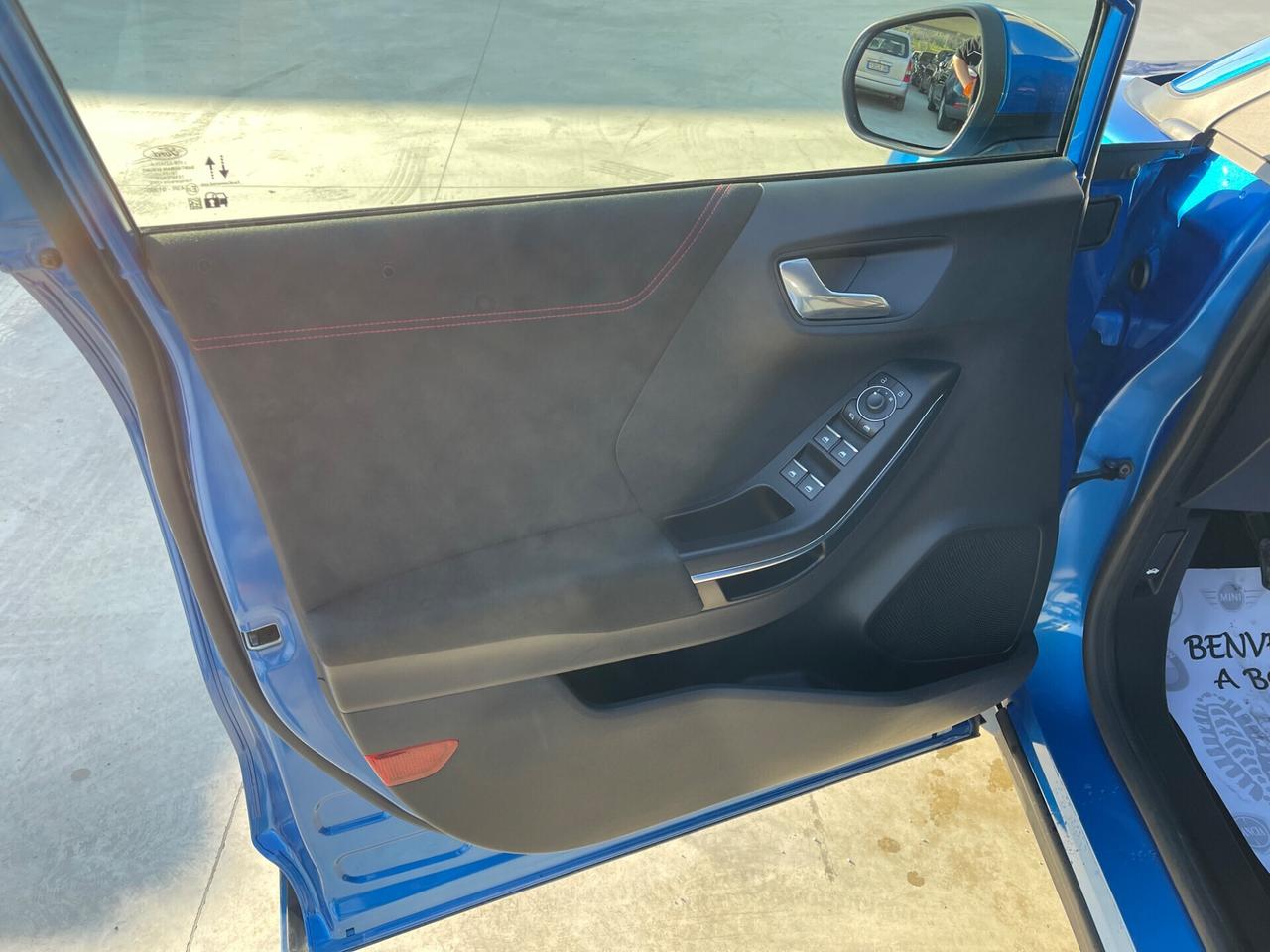 Ford Puma 1.0 EcoBoost Hybrid 125 CV S&S aut. ST-Line