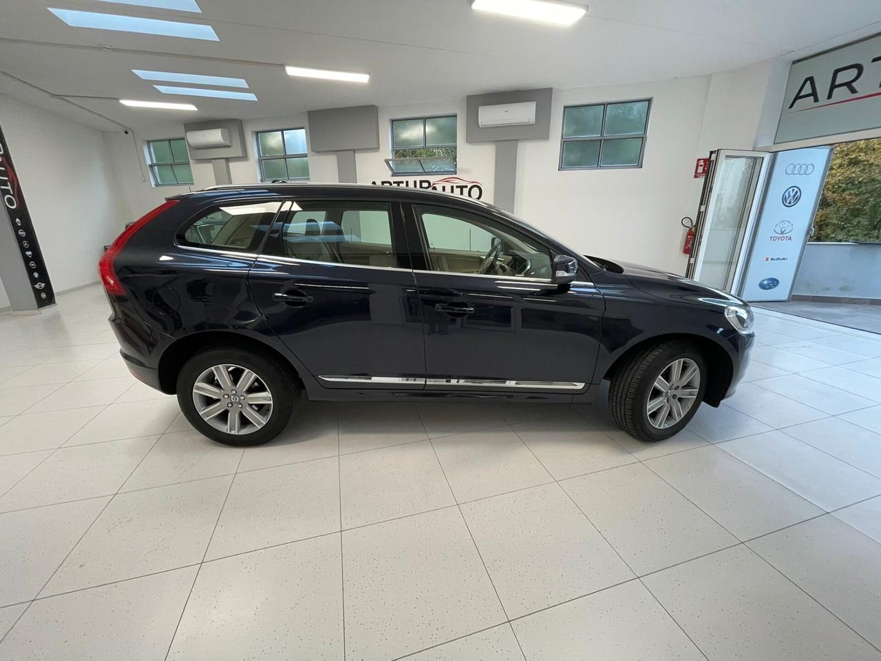 Volvo XC 60 XC60 D4 Geartronic Summum N1