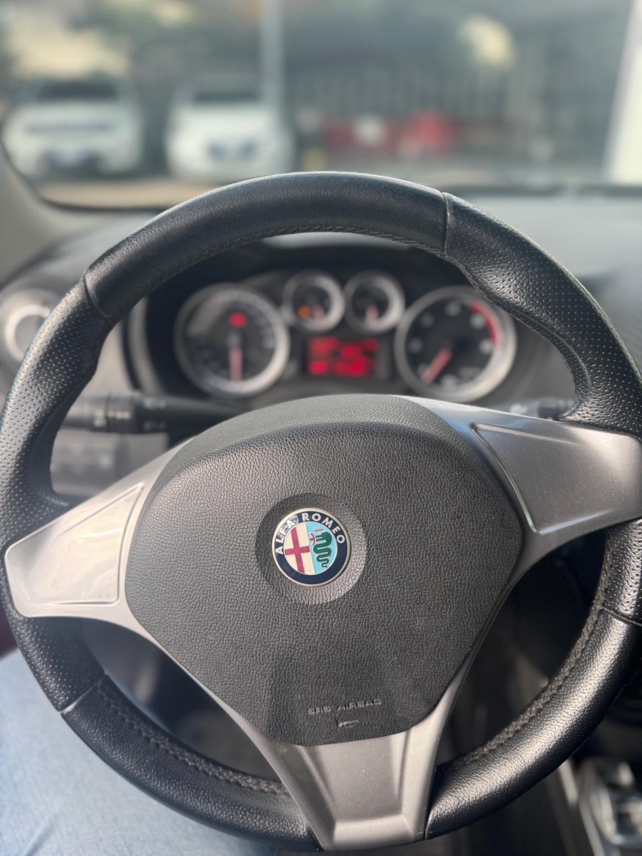 Alfa Romeo MiTo 1.3 JTDm 16V 90 CV Distinctive Sport Pack