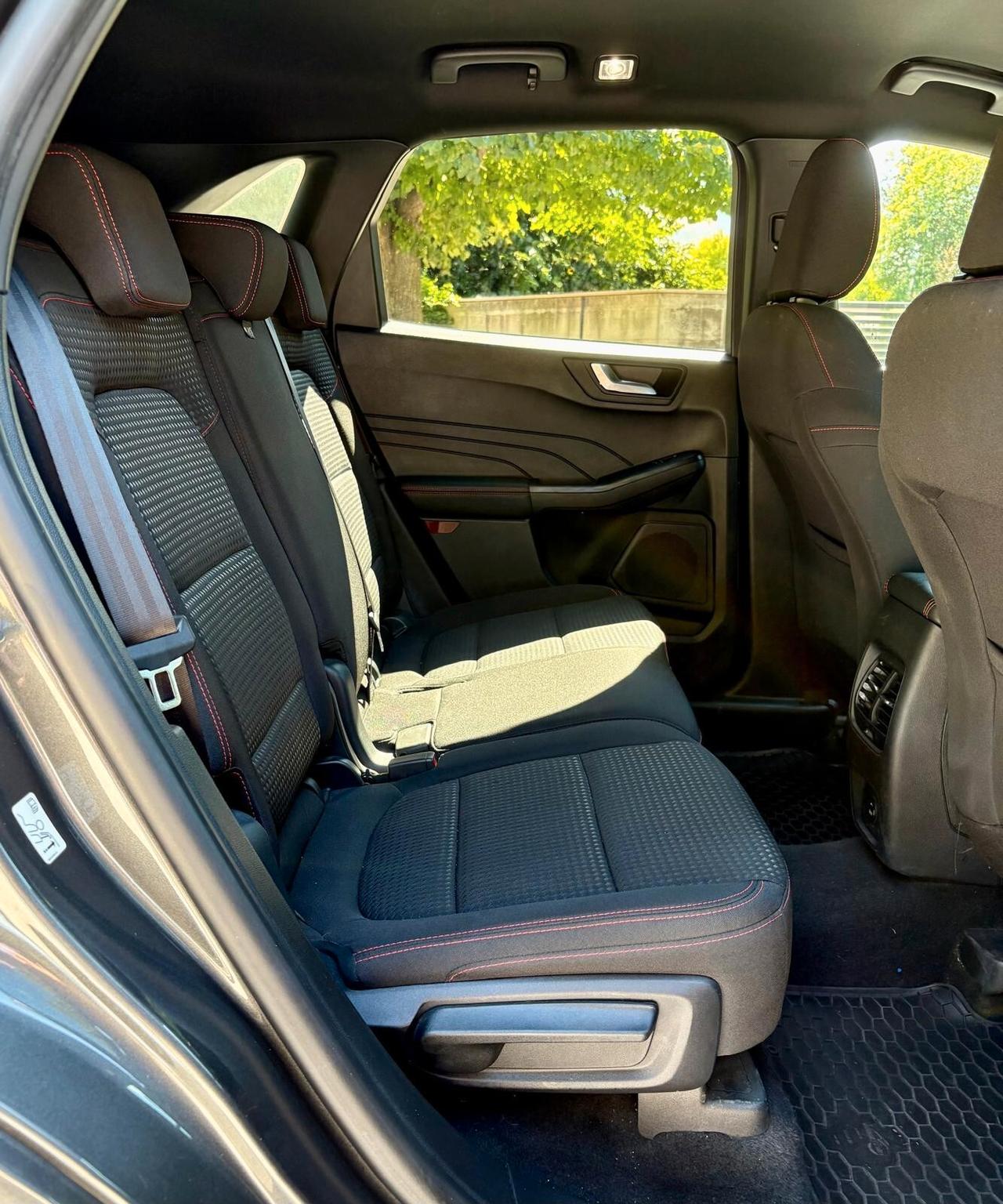 Ford Kuga 1.5 Diesel 120 CV ST-Line