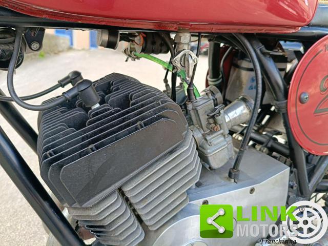 MOTO GUZZI TS 250 CAFE RACER