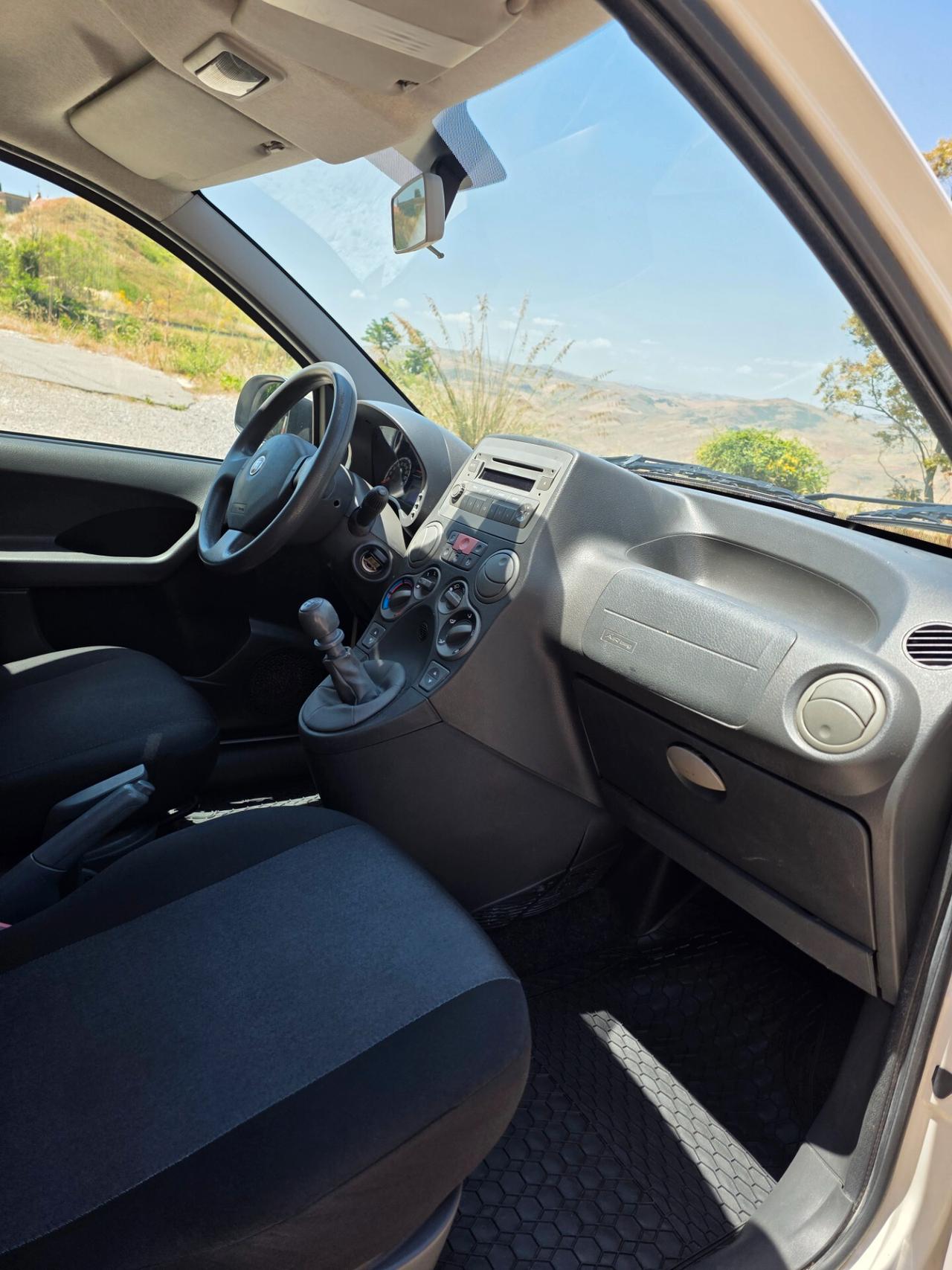 Fiat Panda 1.3 MJT 16V DPF 4x4 Climbing