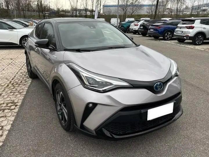 Toyota C-HR 2.0 Hybrid E-CVT STYLE